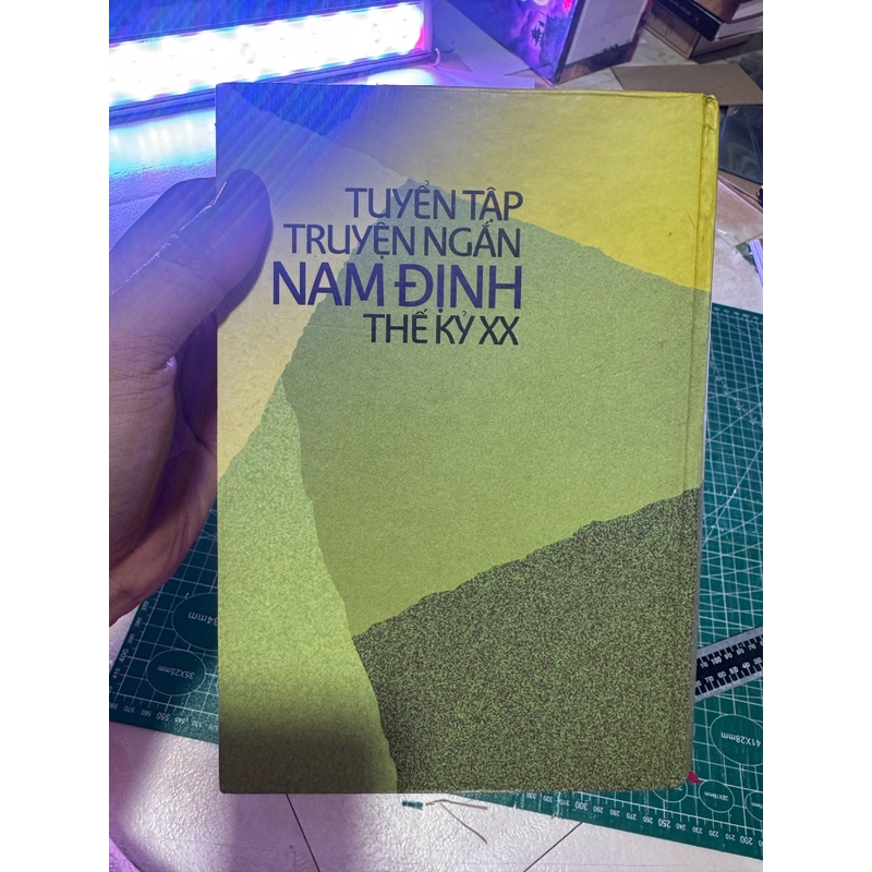 Tuyển tập truyện ngắn Nam Định thế kỷ 20 (bìa cứng) 505621