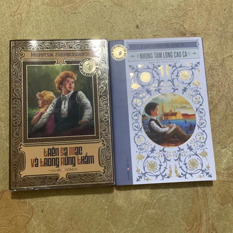 COMBO ĐÔNG A: TRÊN SA MẠC VÀ TRONG RỪNG THẲM & NHỮNG TẤM LÒNG CAO CẢ 753037