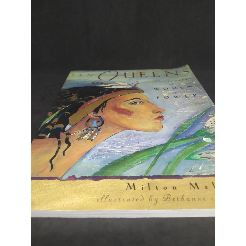 Ten Queens mới 90% HCM2812 910535