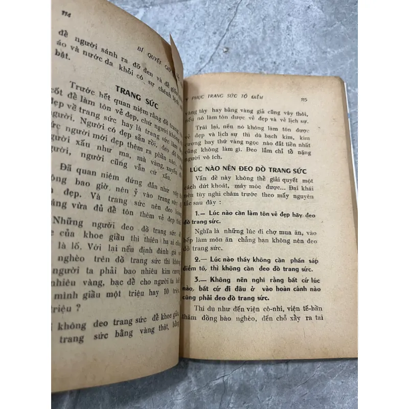 BÍ QUYẾT GIỮ SẮC ĐẸP - BÍCH VÂN 753609