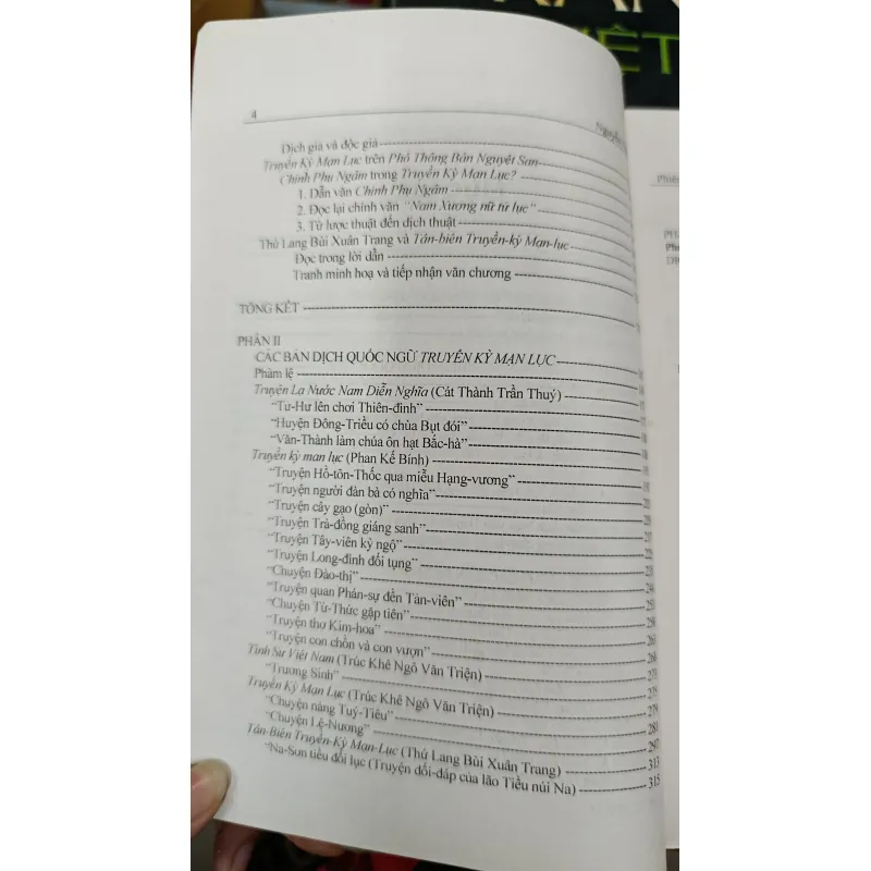 PHIÊN DỊCH HỌC LỊCH SỬ - VĂN HOÁ TRƯỜNG HỢP TRUYỀN KỲ MẠN LỤC 698299