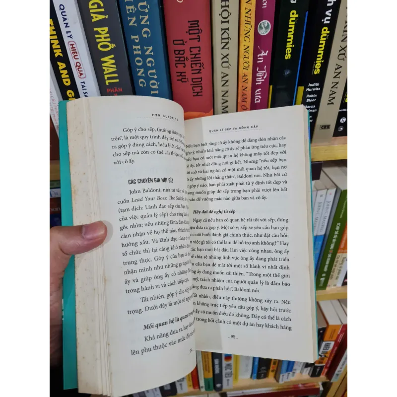 Quản lý sếp và đồng cấp, mới 80% (ố nhẹ) (TSTK) 957281