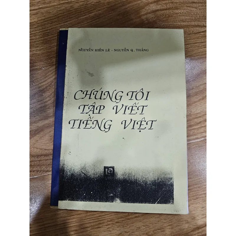 Chúng tôi tập viết tiếng Việt (sách photo)
 688289