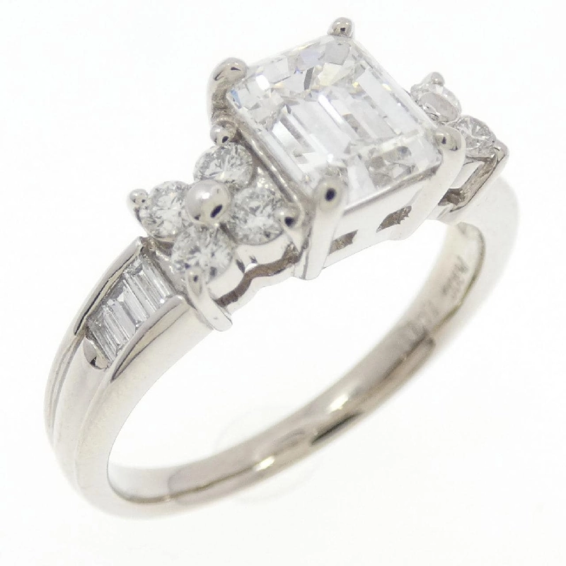 Nhẫn kim cương PT900 1.091CT E VS1 cắt hình thoi - Hàng hiệu Authentic 879389