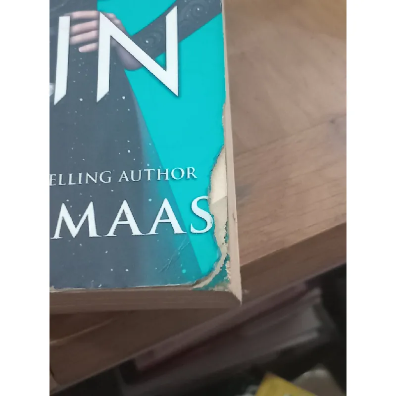 A Court of WIngs and Ruin - Sarah J.Maas 693151