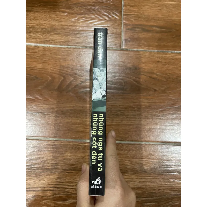 Những ngã tư và những cột đèn - Trần Dần (9) 762323