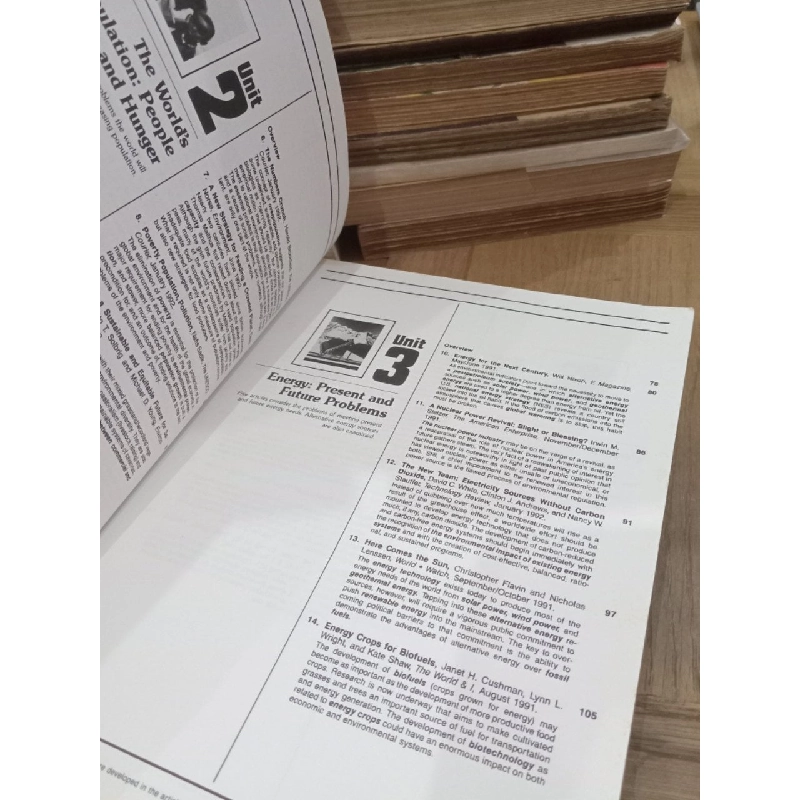 Annual Editions: Environment 93/94 - John L. Allen 791612