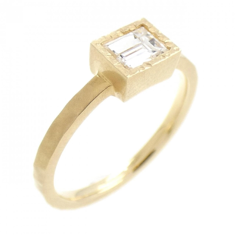 【Sản phẩm mới】Nhẫn kim cương K18YG 0.28CT 670239