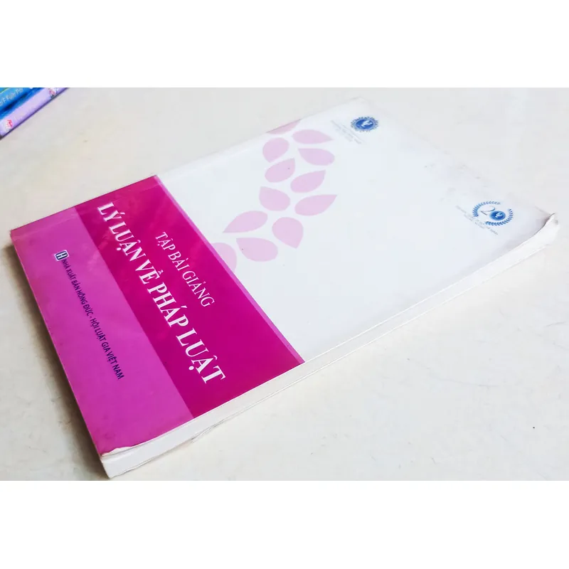 Tập bài giảng lý luận và pháp luật 🌻 695419