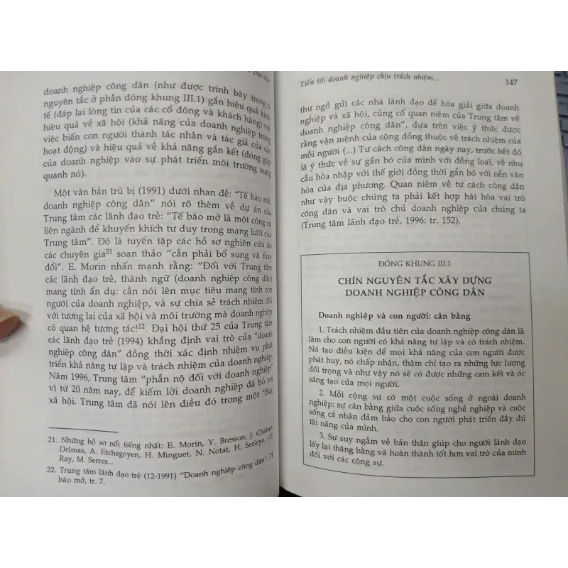 DOANH NGHIỆP VÀ ĐẠO ĐỨC 702850