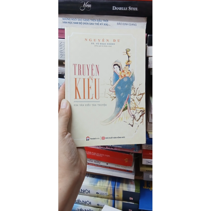 Truyện Kiều ( Kim Vân Kiều Tân Truyện) - Nguyễn Du 509661