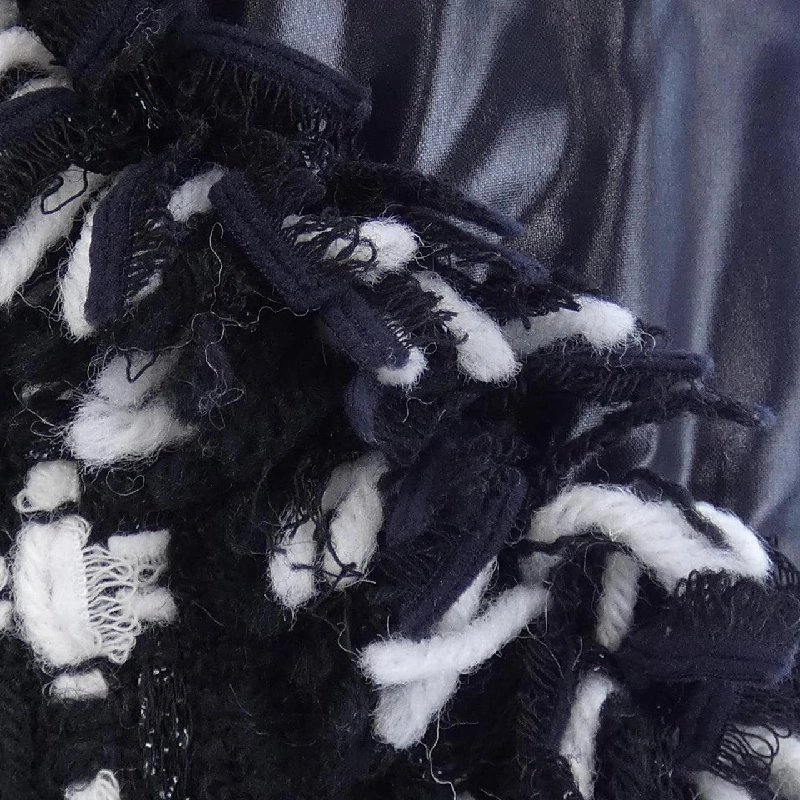 Áo khoác lông vũ MONCLER 640201