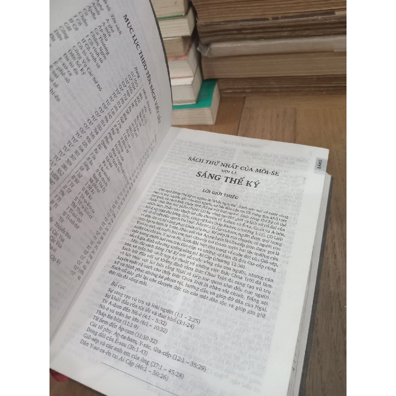 Kinh thánh cựu ước và tân ước - United Bible Societies 972875