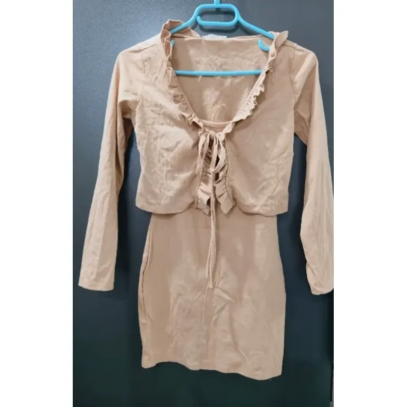 Váy 2 dây ngắn 755892