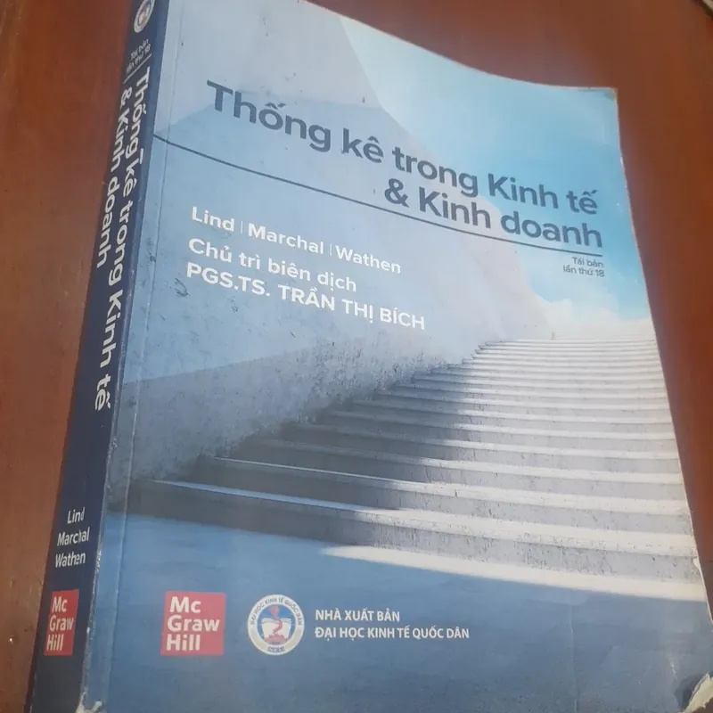 Thống kê trong Kinh tế & Kinh doanh 688250