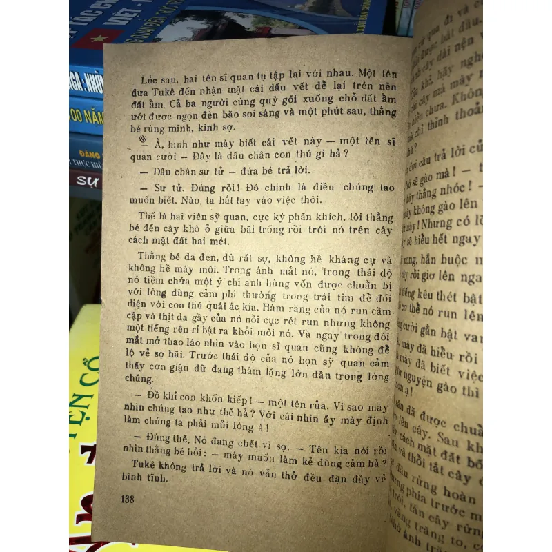 Những con thú đồng mưu - Ôraxiô Kirôga 786752