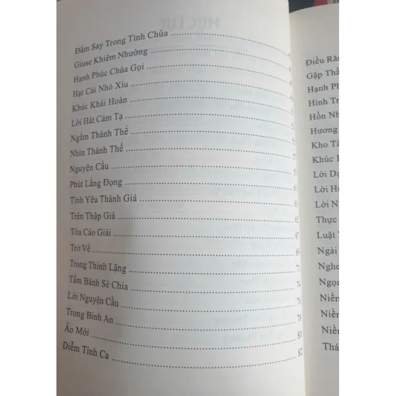 Tình Yêu Cao Vời 749109