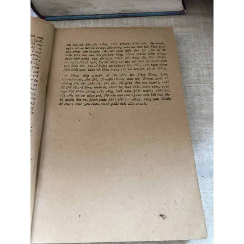 Truyện cổ dân gian Trung Quốc  1000235