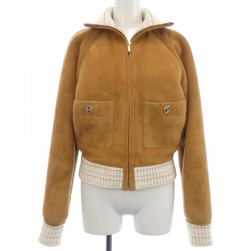 Áo khoác lông cừu CHANEL P75550C67215 628408