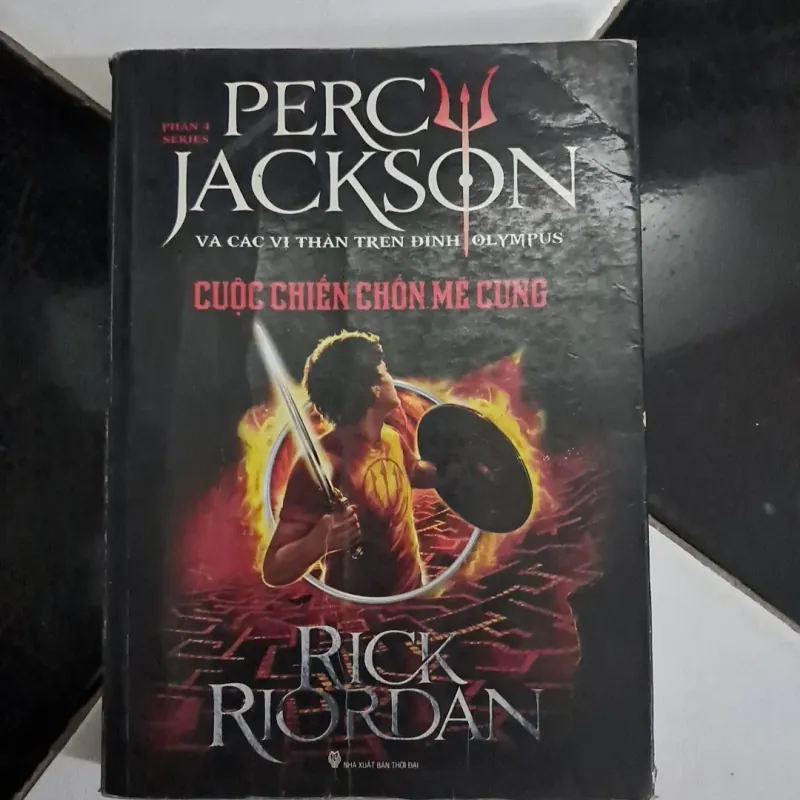 Cuộc chiến chốn mê cung 1022063