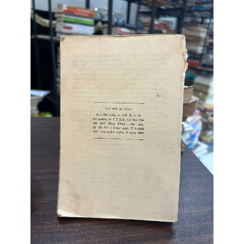 Núi Đồi Im Lặng - Lê Văn Tân 936630