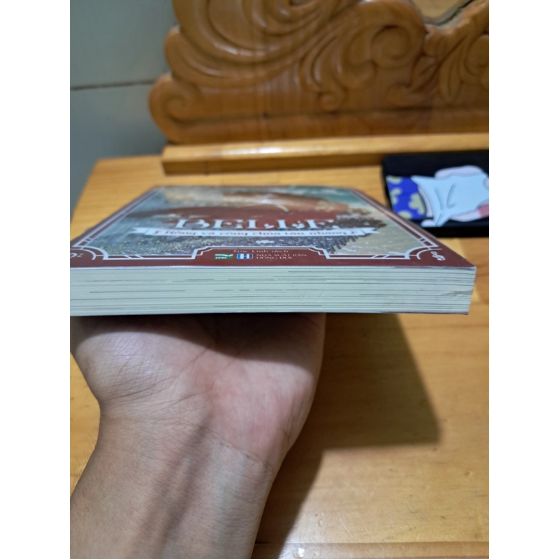 Belle - rồng và cô gái tàn nhang 502099