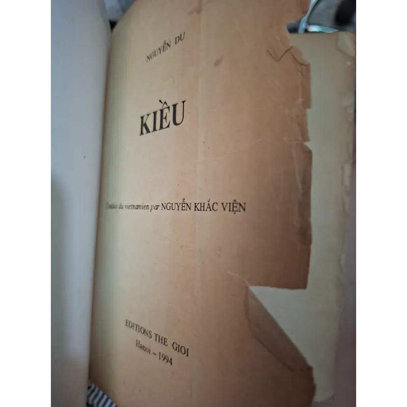 Kiều song ngữ tiếng Pháp của Nguyễn Khắc Viện  995171