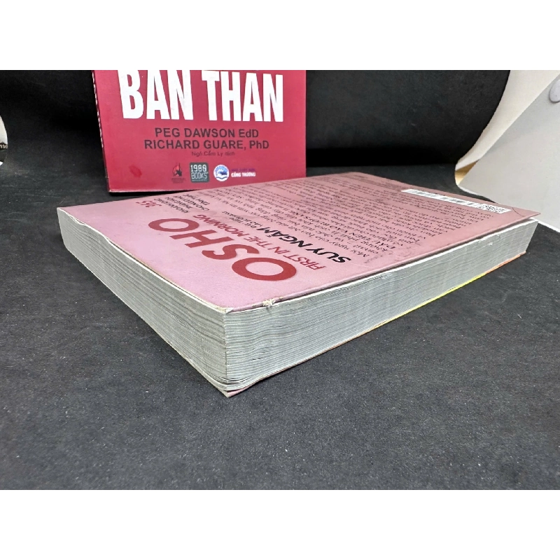 [Phiên Chợ Sách Cũ] Osho: Suy Ngẫm Đầu Tiên Vào Buổi Sáng (Tặng Kèm Sách), 2022 - Osho H1809 SBM 924659