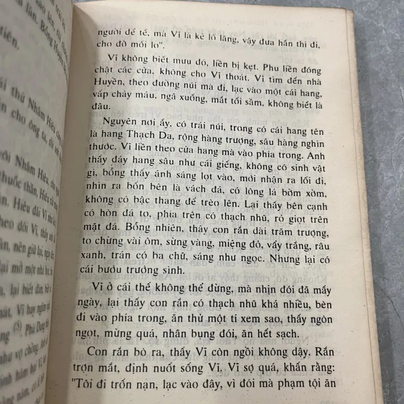 TÂN ĐÍNH LĨNH NAM CHÍCH QUÁI - BÙI VĂN NGUYÊN 973419