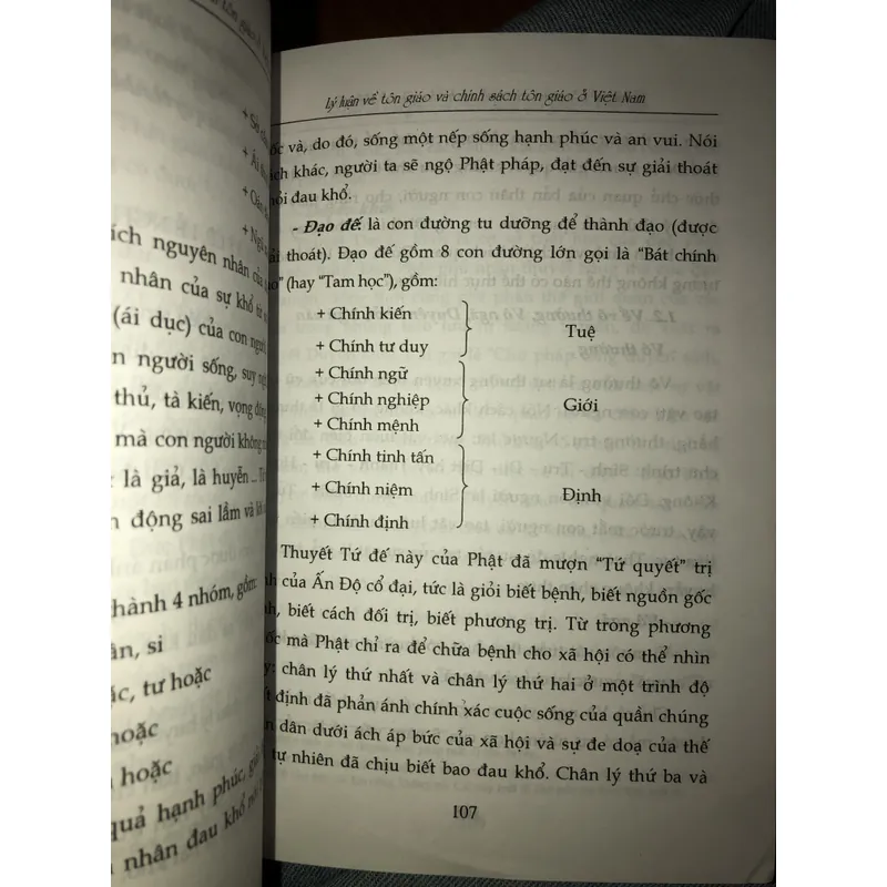 Lý luận về tôn giáo và chính sách tôn giáo ở Việt Nam  722958