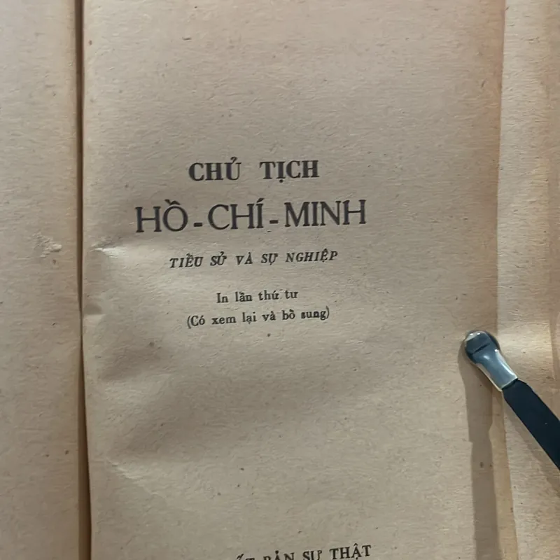 Chủ Tịch Hồ Chí Minh tiểu sử và sự Nghiệp   606296