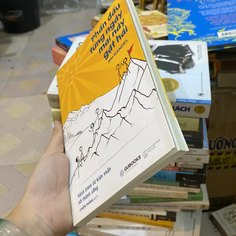 Phấn đấu từng ngày mai này gặt hái  929476