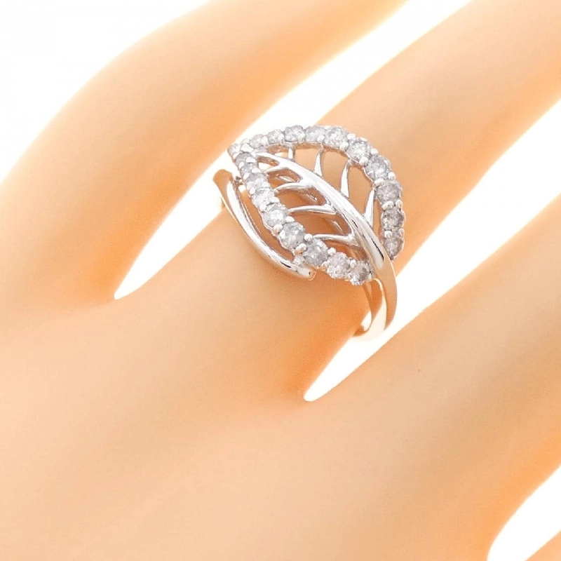 Nhẫn kim cương K18WG 0.55CT 672782