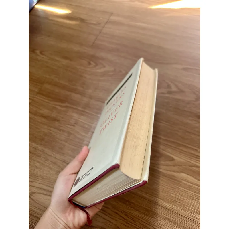 Oliver Twist (Everyman's Library) - Charles Dickens 782755