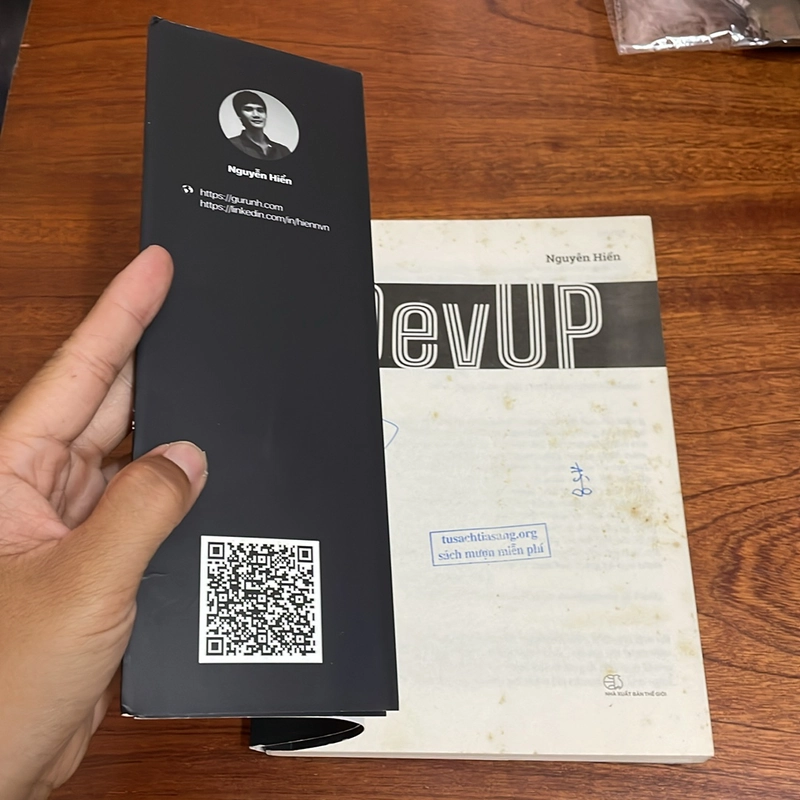 I DevUp _ Cuốn Sách Toàn Diện Phát Triển Sự Nghiệp Của Lập Trình Viên - Nguyễn Hiển - 2020 501324
