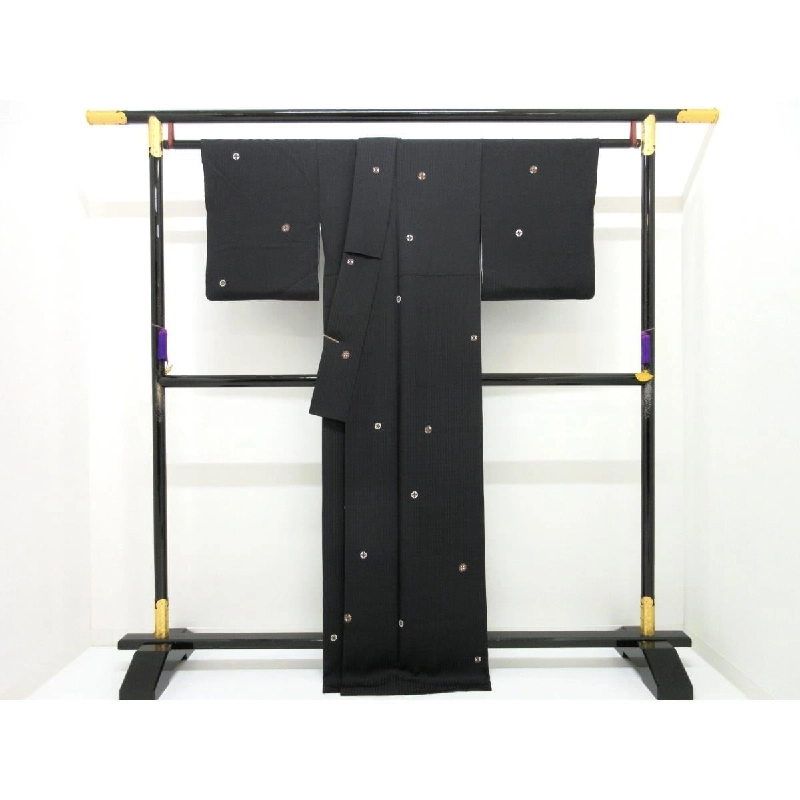 Áo nhỏ kích thước L - Hàng hiệu Authentic 875175