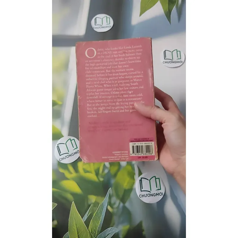 Between Males - Fiona Walker 1027504