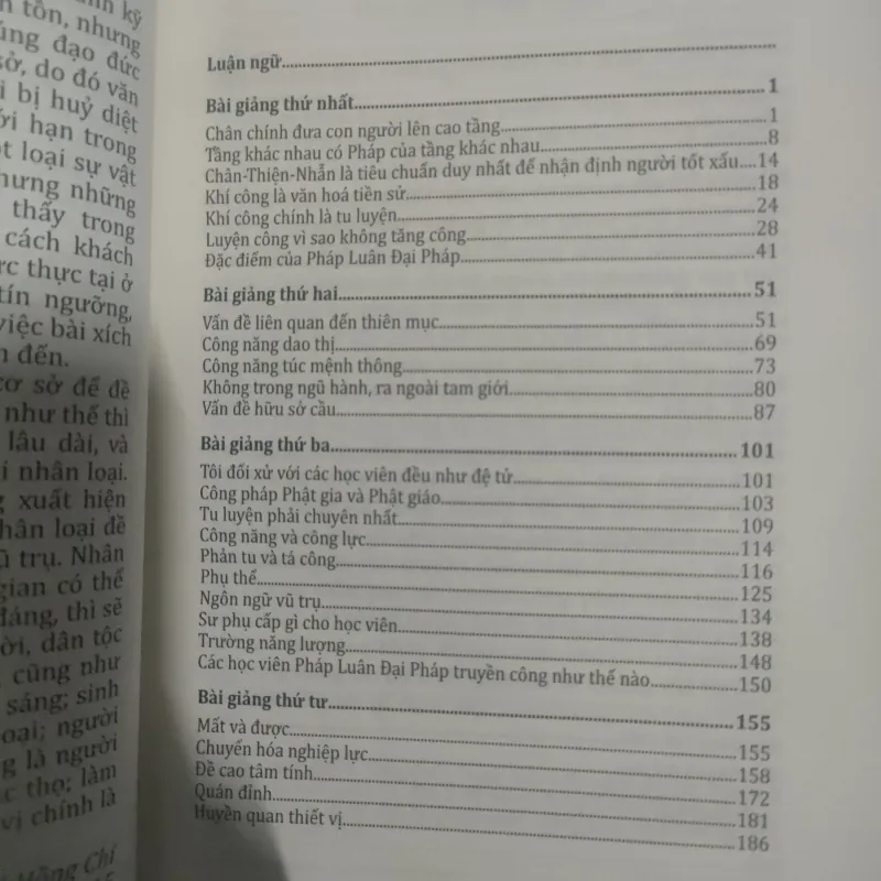 Sách Chuyển Pháp Luân  747686