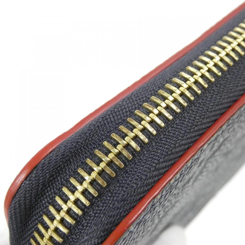 Ví Louis Vuitton Monogram Empreinte Zippy M62121 620831