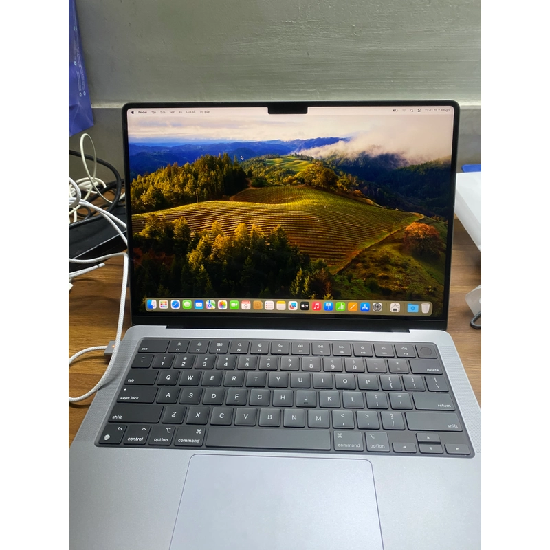 Macbook pro m3 14inch 276912