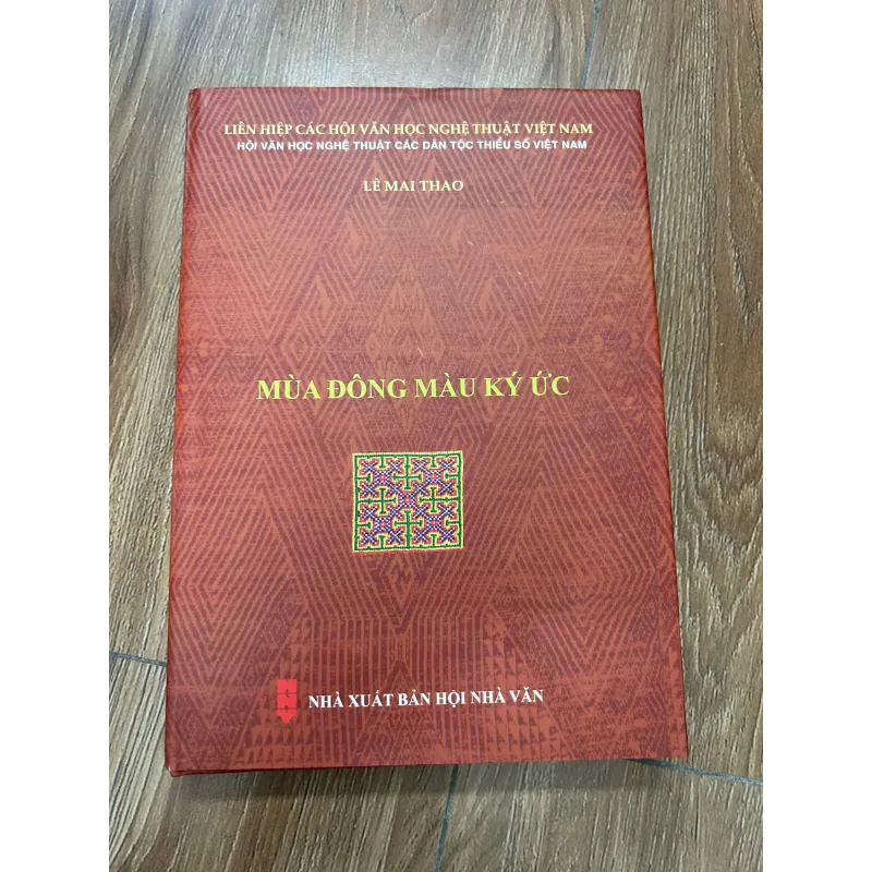 Mùa đông màu ký ức – Lê Mai Thao 759897