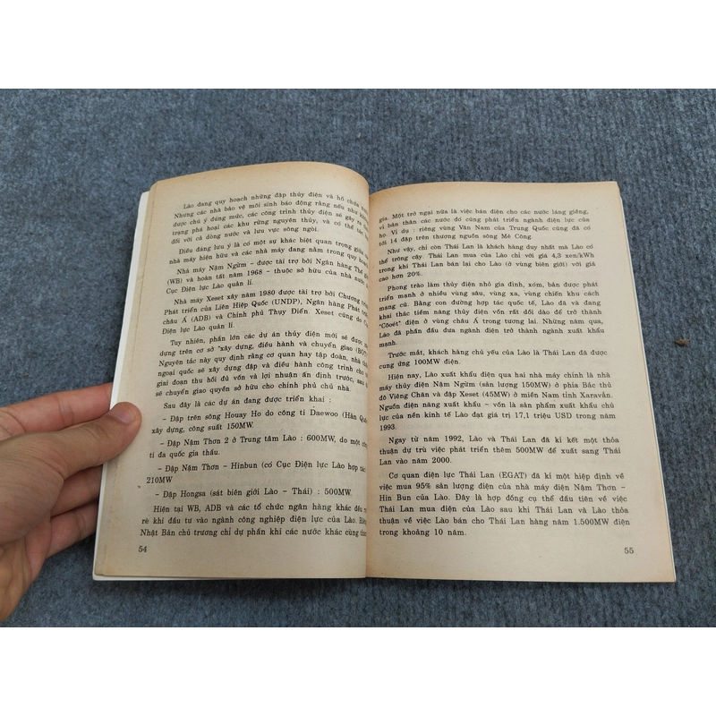 ĐỊA LÝ ĐÔNG NAM Á (NHỮNG VẤN ĐỀ KINH TẾ - XÃ HỘI) 494539