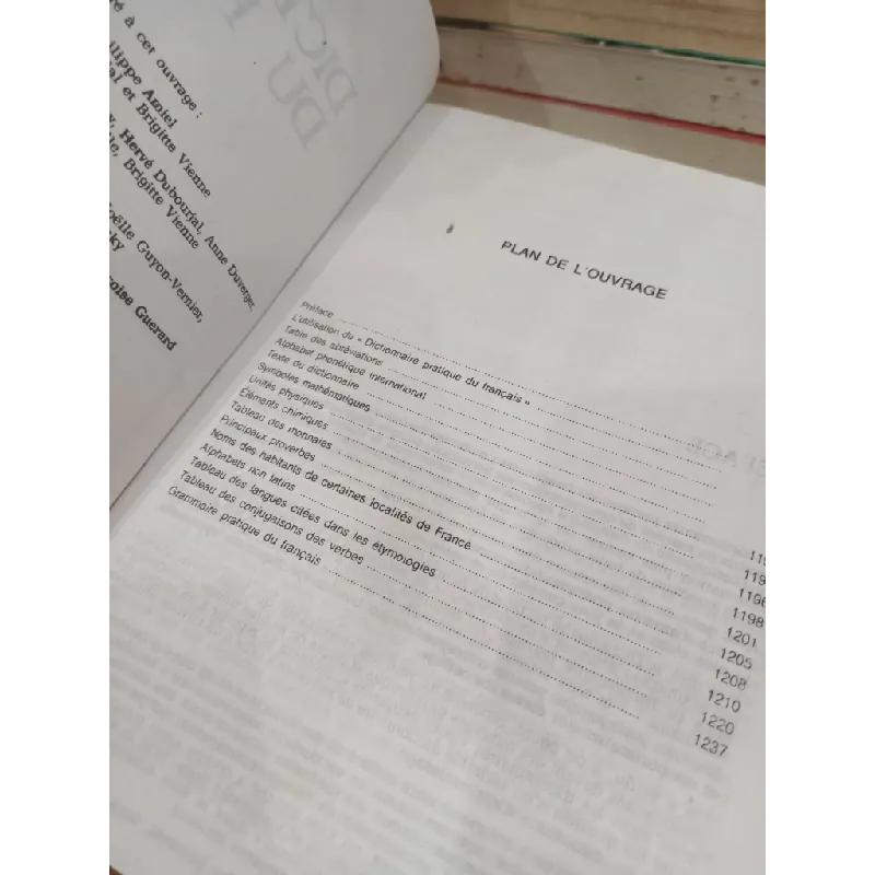 Hachette le dictionnaire pratique du Francais 712088