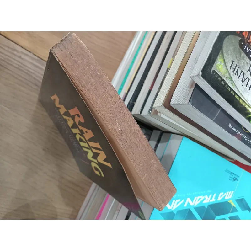 Rain making - Ford Harding 701579