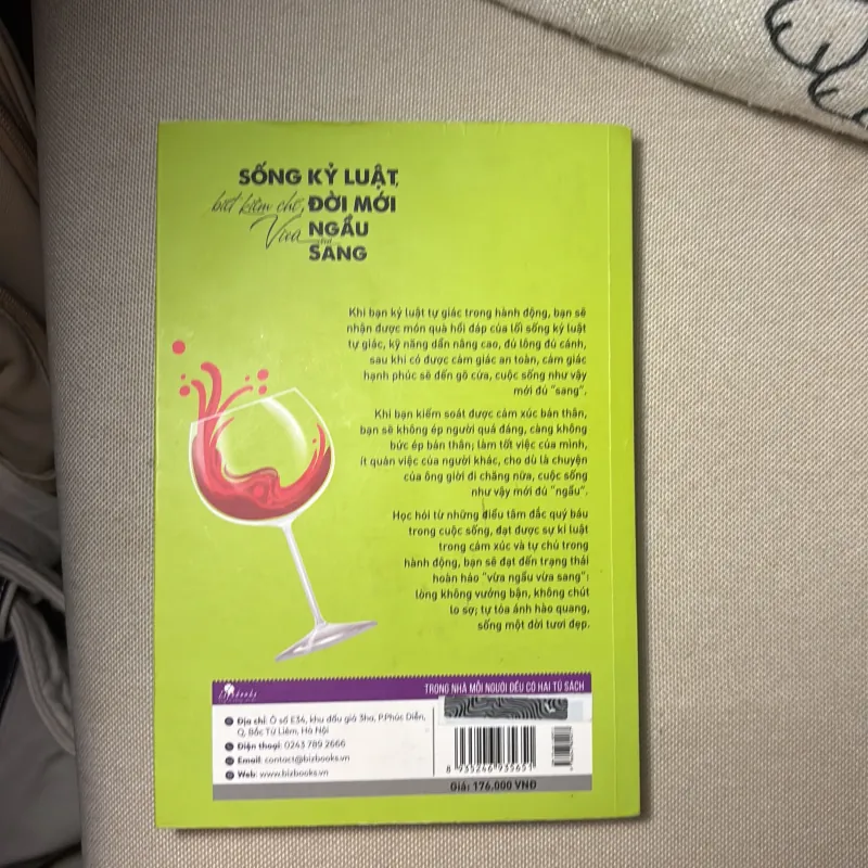 Sống đời kỷ luật, biết kiềm chế, đời mới vừa ngầu vừa sang 989794