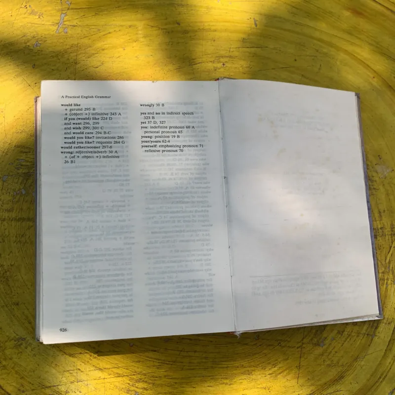 A PRACTICAL ENGLISH GRAMMAR- A.J. THOMSON & A.V. MARTINET 797288