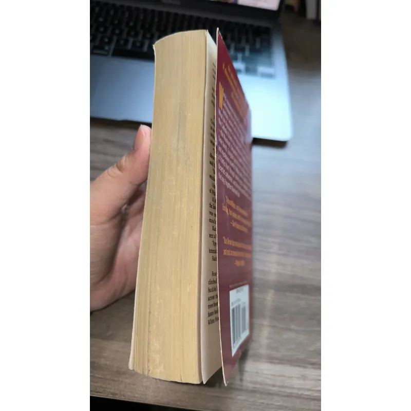 Dan Brown (Angels and Demons)  791517