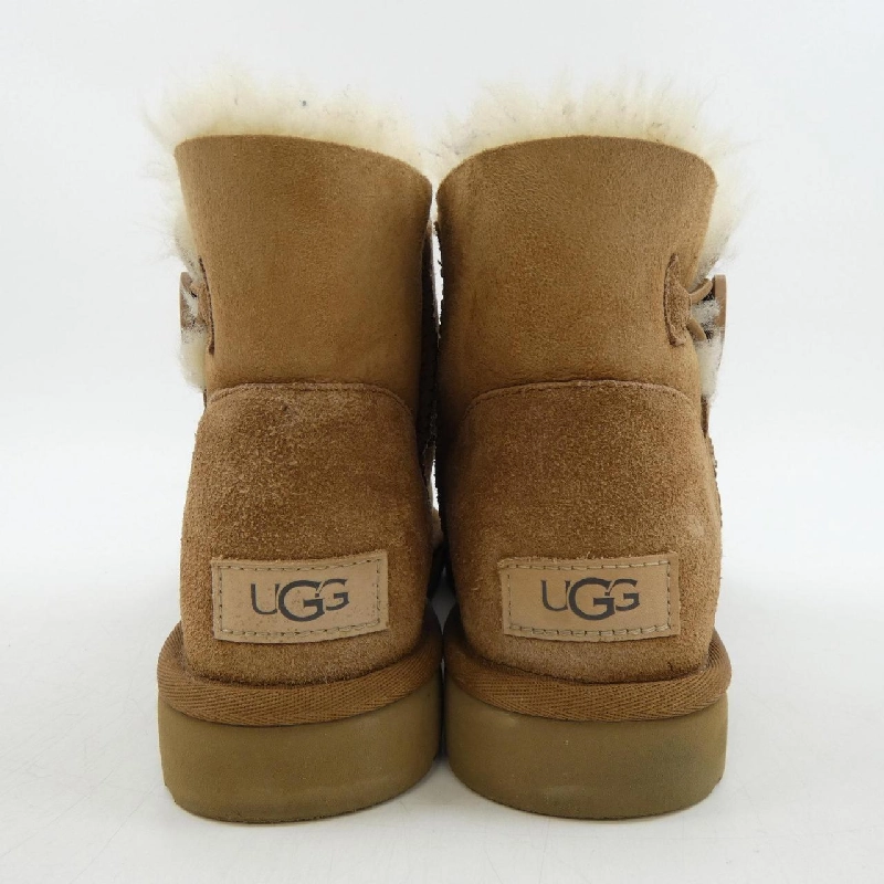 【Khuyến mãi】Giày bốt UGG 657409