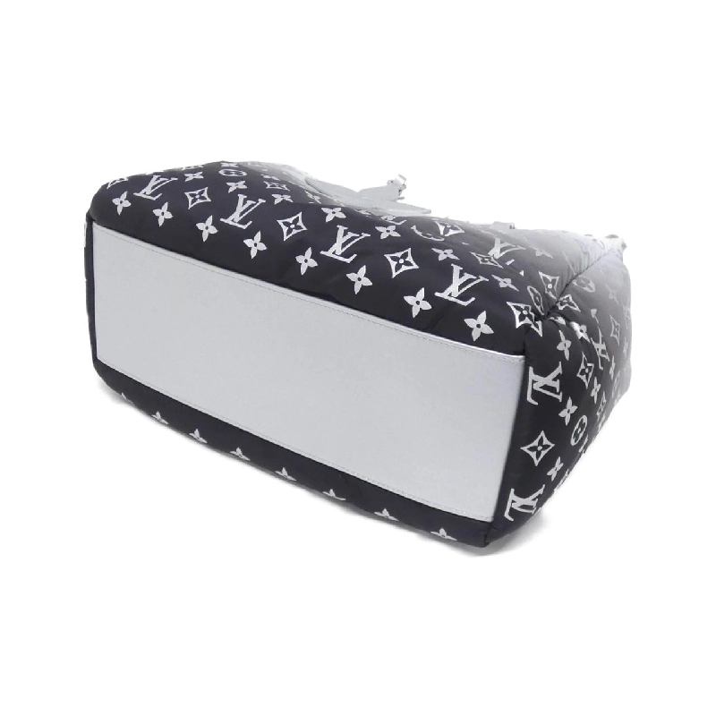 Túi Louis Vuitton Monogram Nylon (LV SKI) OnTheGo MM M11847 617042