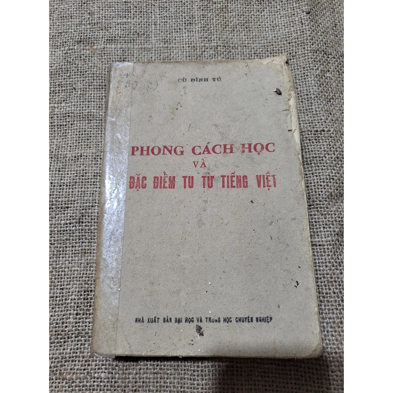 Phinh cách học và đặc điểm tu từ tiếng Việt _400 trang_ sách ngôn ngữ, Tiếng Việt  329202